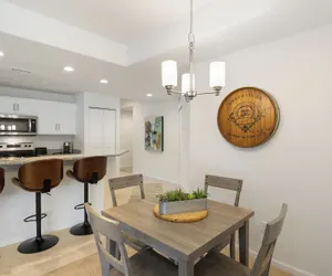 Photo 3 - Central Location, Pool Access & Breathtaking Views