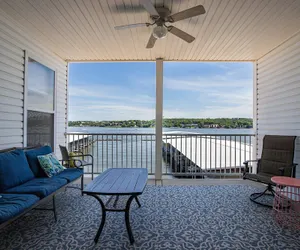 Photo 2 - Island Life! Pool, Grilling Patio & Amazing Views!