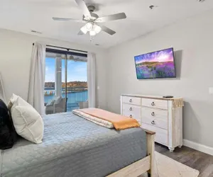 Photo 3 - Topsider Condo w/ Updated Design & Amazing Main Channel Views