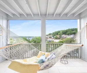 Photo 2 - Ten Minutes to "the Strip" - Amazing Lake Views