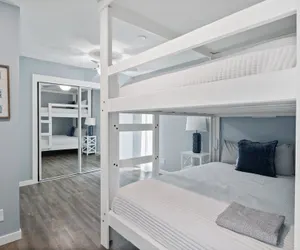 Photo 3 - Our Cove Retreat - Perfect for Wave-free Swimming, Tanning & Prime Location Fun!