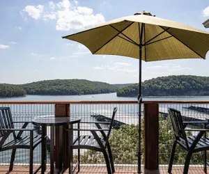 Photo 2 - Amazing Lake Views With Pool, Loft, & Balcony