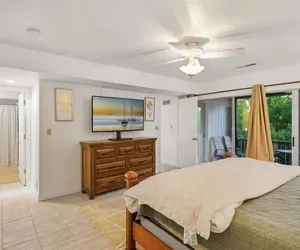 Photo 4 - Lakefront Condo With 2 Pools, Courts, Trails & Patios at 12mm