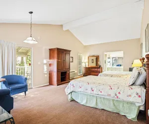 Photo 5 - Great Location, Margaritaville Amenities & Hot Tub