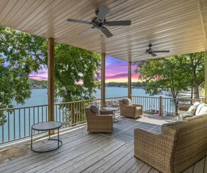 Photo 2 - Sunrise, Wildlife, Kayak & Paddle Boarding Awaits!