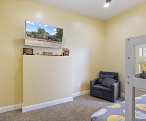 Photo 3 - Sunrise, Wildlife, Kayak & Paddle Boarding Awaits!