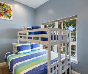 Photo 5 - Sunrise, Wildlife, Kayak & Paddle Boarding Awaits!