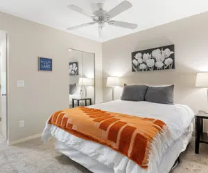 Photo 4 - Great Views and Pool Next to Docknockers!