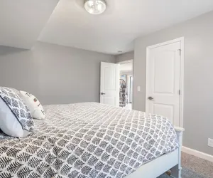 Photo 3 - Spacious, Central Location, Fire Pit, Boat Slip