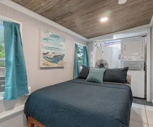 Photo 5 - Lakefront Fishing Retreat w/ Dock, Hot Tub & Deck Views