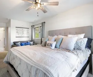 Photo 3 - Excellent Family Stay w/ Boat Slip, 2 Pools, Hot Tub, Courts & Arcade Games