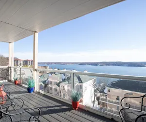 Photo 2 - Upscale Condo, Amazing Views, Pools and Pickleball