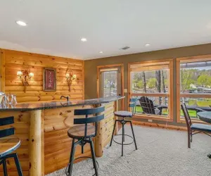 Photo 5 - Hot Tub, Fire Pit, Awesome Loft & Amazing Views!