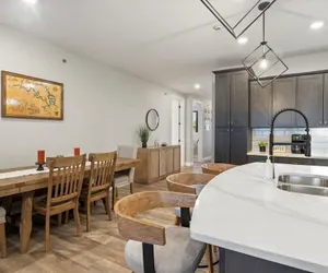 Photo 4 - Family-fun Lakeside Luxury at Topsider in Osage w/ 2 Pools, Prime Views Pack N' Play & Games