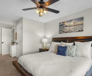 Photo 3 - Lakeview Condo, Boat & PWC Slips, Pool, Tennis, Family Friendly