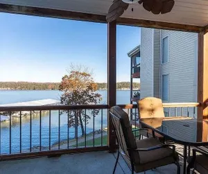 Photo 2 - Lakeview Condo, Boat & PWC Slips, Pool, Tennis, Family Friendly