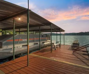 Photo 2 - Quiet Cove, Private Dock, Fishing, Swimming, Boat Slip & Kayaks