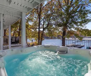 Photo 2 - Amazing Lake Experiences! Private Hot Tub, Aamazing Dock, Firepit & Two Layers of Decks