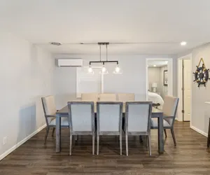 Photo 5 - Sunset & Lake Views, Kayak, Outdoor Dining & Seats