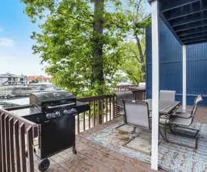 Photo 2 - Our Cove Retreat - Perfect for Wave-free Swimming, Tanning & Prime Location Fun!