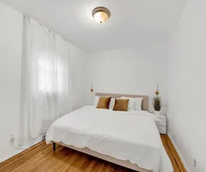 Photo 2 - Spacious 3BR Luxe Escape near NYC