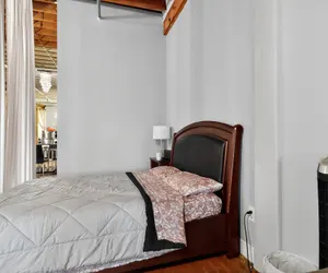 Photo 5 - Huge 'man Cave' 2 Mins From Downtown Detroit 1 Bedroom Apts