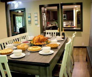 Photo 2 - Scenic Solitude 3 Bedroom Cabin