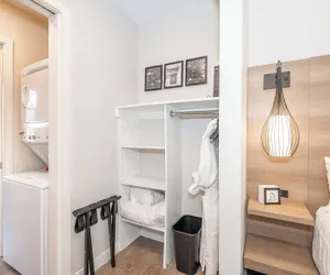 Photo 5 - The 333 Suites 301 Suite for 4