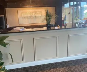 Photo 2 - Fairview Inn Airport