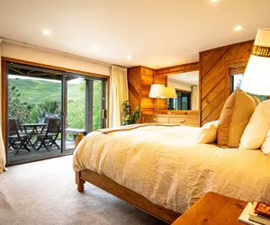 Photo 4 - Panoramic Views! Designer`s Condo on Golf Course W/resort Amenities