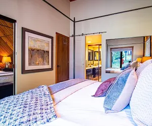 Photo 4 - Modern 3BD Elkhorn Fairway Nine Condo W/resort Amenities