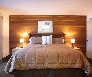 Photo 5 - Snow Creek 1553 - Ski-in/ski-out + Pool & Hot Tub