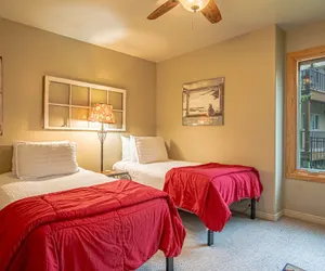 Photo 3 - Sv155 - Walk to Lifts & Town - Hot Tub & Pool