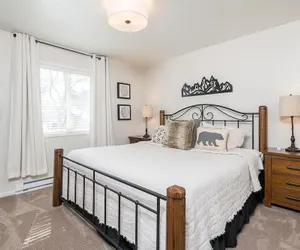 Photo 5 - 3BD Downtown Ketchum Condo - Near Town & Ski Lifts