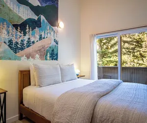 Photo 5 - 2bd, 2BA Ketchum Condo Newly Remodeled & Central