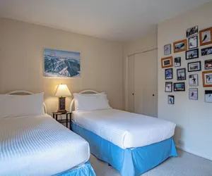 Photo 3 - Sv153 - Walk to Lifts & Town - Hot Tub & Pool