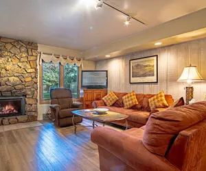 Photo 2 - Sv153 - Walk to Lifts & Town - Hot Tub & Pool