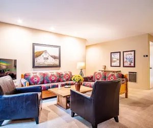 Photo 2 - Sv145 - Walk to Lifts & Town - Hot Tub & Pool