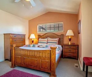 Photo 3 - 2BD Sweetwater Condo - Community Park, Pool + Hot Tub