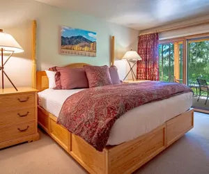 Photo 4 - Sunburst - Golf Course Views + Free Resort Amenities