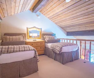 Photo 5 - Sunburst - Golf Course Views + Free Resort Amenities