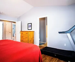 Photo 4 - In the Heart of Hailey; Private Pet-friendly 3 Bedroom Home With Garage