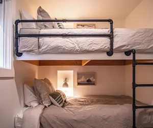 Photo 3 - Classy, Contemporary, Cozy, Sun Valley con With Community & Resort Amenities