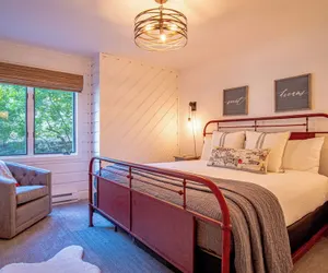 Photo 3 - Sunburst 33 - 3BD + Loft + Resort Amenities