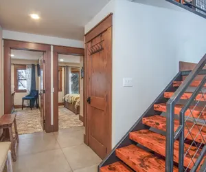 Photo 2 - DT Ketchum - Chill, Two-story Getaway w/ a Gourmet Kitchen - Walk Downtown & to River Run Lifts