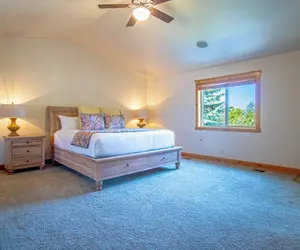 Photo 3 - Cranbrook Cottage - Family Home + Hot Tub + Pool Table