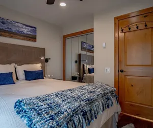 Photo 4 - Sv131 - Walk to Lifts & Town - Hot Tub & Pool