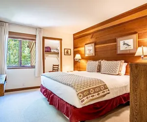 Photo 5 - Snow Creek 1541 - Ski-in/ski-out + Pool & Hot Tub