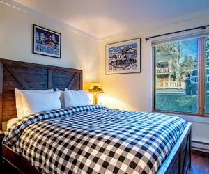 Photo 3 - Sv109 - Walk to Lifts & Town - Hot Tub & Pool