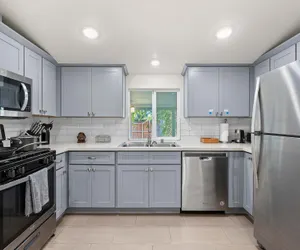 Photo 3 - Foothills LA Hideaway Patio Lounge Work-friendly